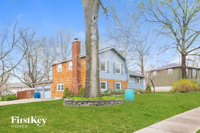 8708 W 88th St in Overland Park, KS - Building Photo - Building Photo