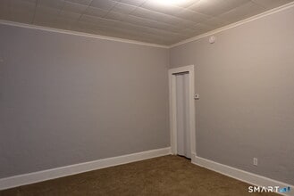 53 Lindsley St in Waterbury, CT - Building Photo - Building Photo