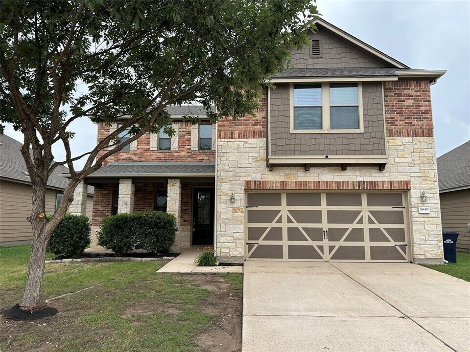 5849 Sardinia Dr in Round Rock, TX - Building Photo