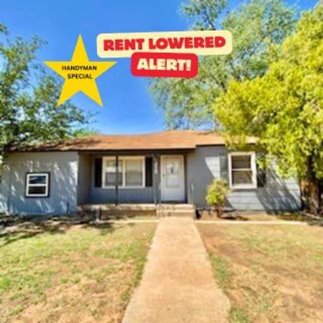 property at 1312 40th St