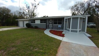 8956 Devonshire Blvd