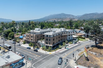Mirador Apartments in Altadena, CA - Building Photo - Building Photo