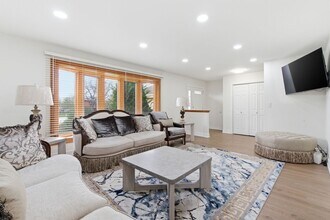 14433 Mallard Dr in Lockport, IL - Building Photo - Building Photo