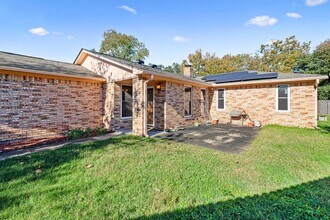 802 Chateau Pl in Richmond, TX - Building Photo - Building Photo