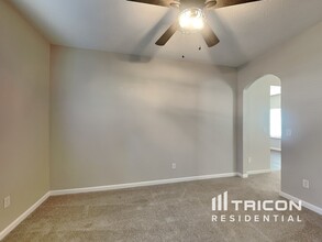 500 Gristmill Ln in Hampton, GA - Building Photo - Building Photo