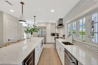 1500 Pelican Ave in Naples, FL - Foto de edificio - Building Photo