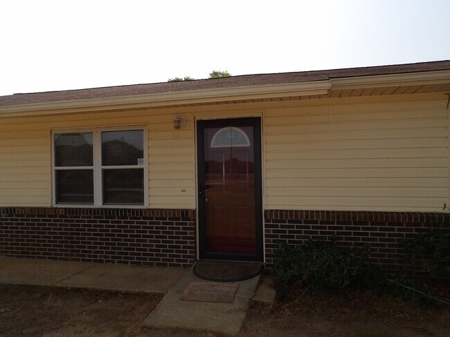 4484 Coffee Springs Rd in Coffee Springs, AL - Foto de edificio - Building Photo