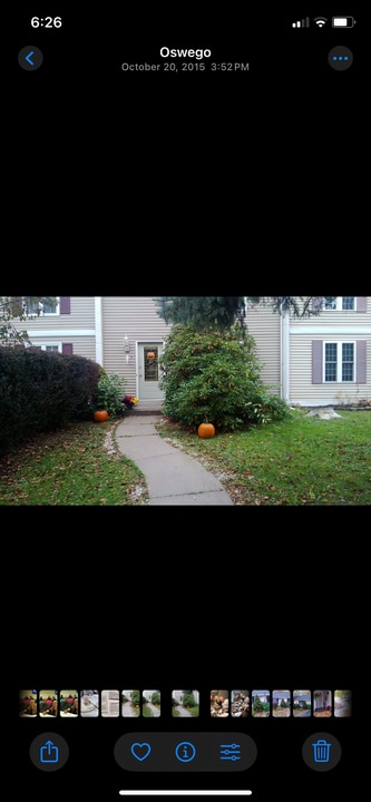 4 Pond Path, Unit Mary Segatol-Islami in Oswego, NY - Foto de edificio