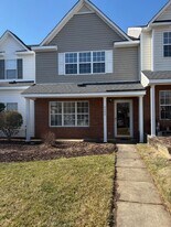 4642 Cross Ridge Ln in Greensboro, NC - Building Photo
