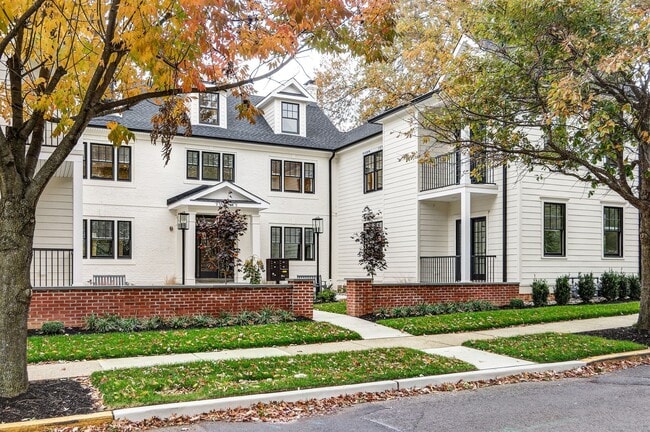 20 E Redman Ave in Haddonfield, NJ - Building Photo - Building Photo