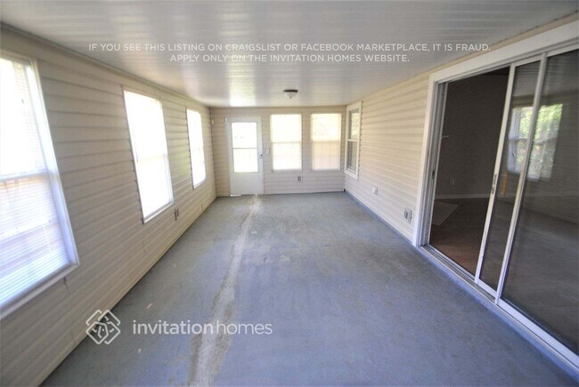 11275 Chertsey Ln in Jacksonville, FL - Building Photo - Building Photo