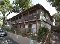 Carlton Gardens in Austin, TX - Building Photo - Building Photo