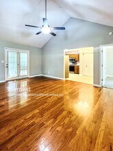 122 Mill Ln in Smyrna, TN - Building Photo - Building Photo