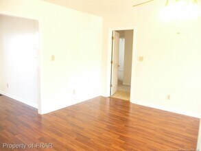 1191 Helmsley Dr in Fayetteville, NC - Building Photo - Building Photo