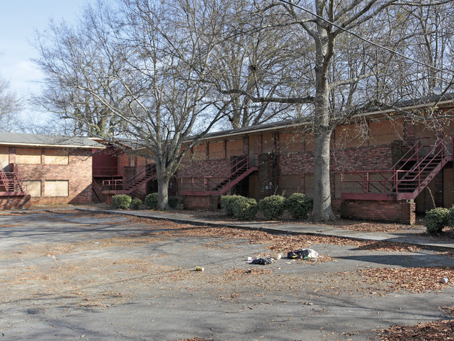 1659 Virginia Ave in Atlanta, GA - Building Photo - Building Photo