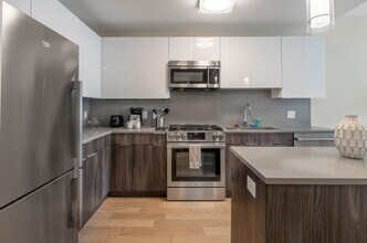 355 Atlantic St in Stamford, CT - Building Photo - Building Photo