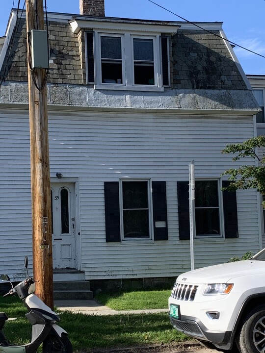 33 Loomis St, Unit 35 in Burlington, VT - Building Photo