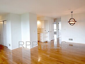 204 Passaic Ave in Belleville, NJ - Building Photo - Building Photo