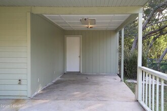 277 Galbraith Ave in Oak Hill, FL - Building Photo - Building Photo