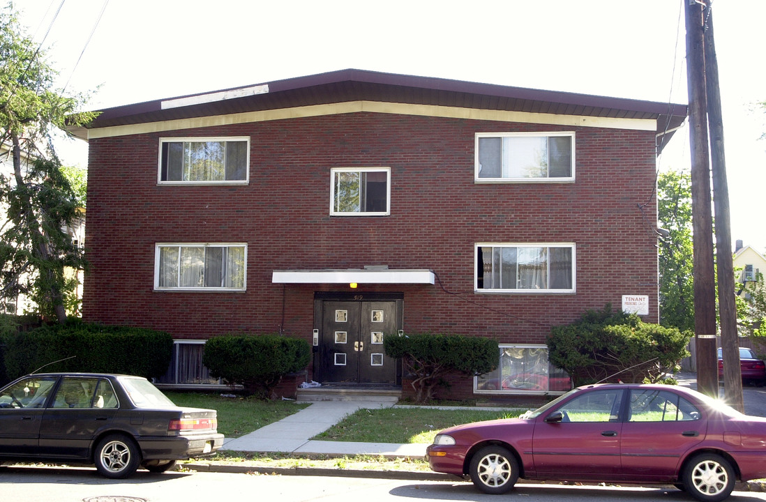 519-523 Monroe St in Elizabeth, NJ - Foto de edificio