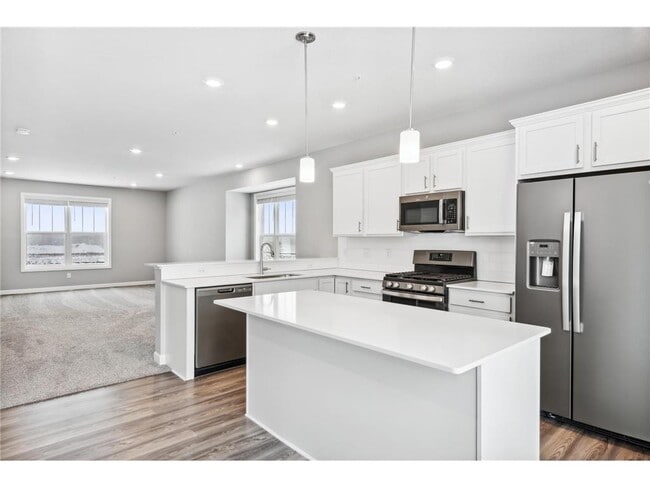property at 7513 38th St N