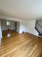 93 Lynwood Ave in North Versailles, PA - Building Photo - Building Photo