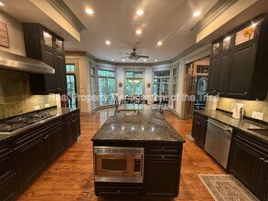 10 Postbridge Ct in Greensboro, NC - Building Photo - Building Photo
