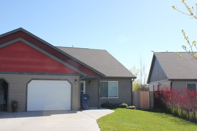 property at 1110 Ridgeview Trail