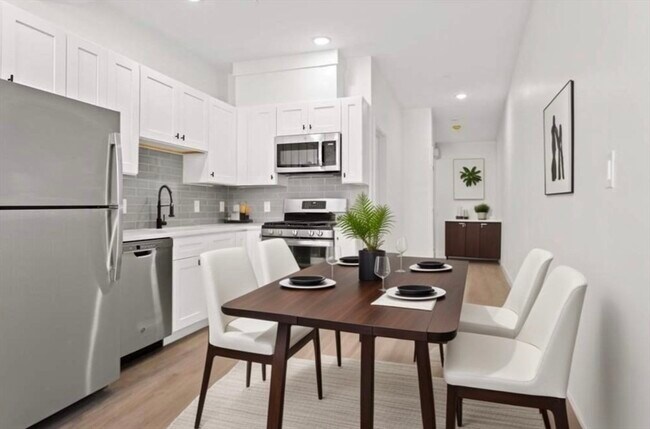 1137 Washington St in Boston, MA - Building Photo - Building Photo