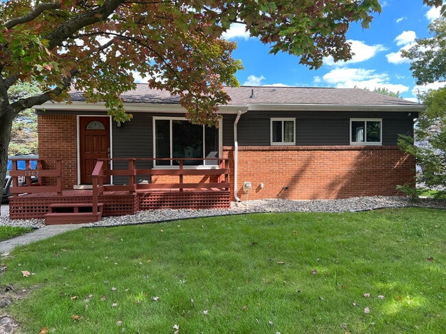 property at 1502 Clay St