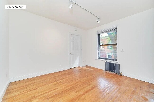 property at 19 Commerce St