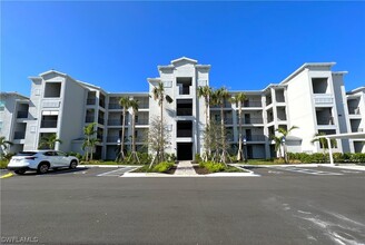 14051 Heritage Landing Blvd, Unit 537 in Punta Gorda, FL - Building Photo - Building Photo