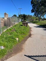 19260 Santa Rosa Mine Rd in Perris, CA - Building Photo