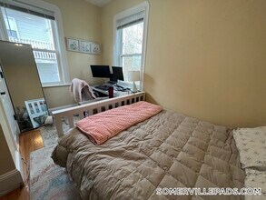 50 Lowell St, Unit 2 in Somerville, MA - Building Photo - Building Photo