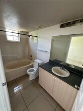 2303 Belmont Ln in North Lauderdale, FL - Building Photo - Building Photo