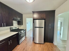 11810 Avalon Blvd in Los Angeles, CA - Building Photo - Building Photo