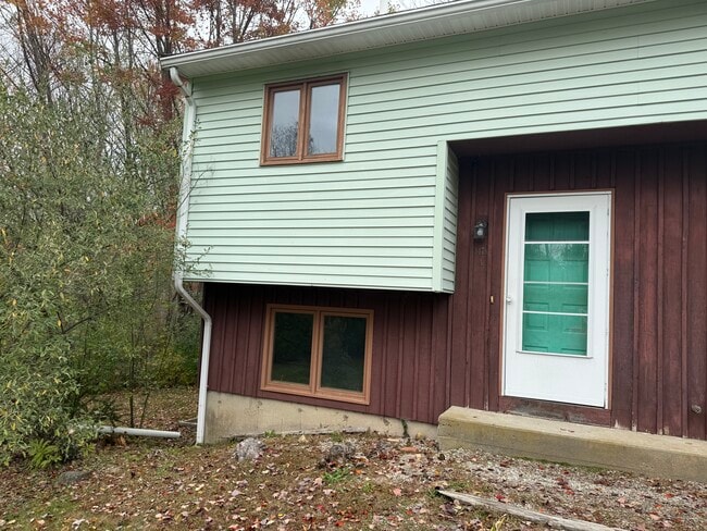 1478 Stafford Rd, Unit A in Storrs Mansfield, CT - Building Photo - Building Photo