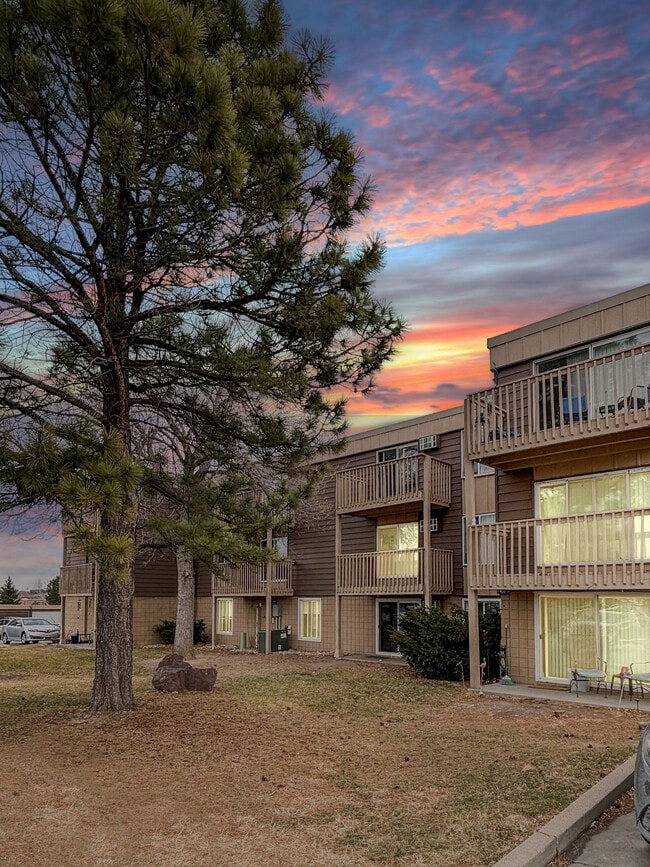 The Place at Hainesway in Rapid City, SD - Foto de edificio - Building Photo