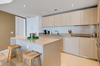 4111 S Ocean Dr in Hollywood, FL - Building Photo - Building Photo