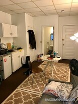 854 Beacon St, Unit 5 in Boston, MA - Building Photo