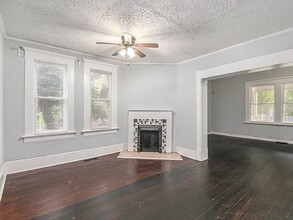 1460 Desoto Ave SW in Atlanta, GA - Building Photo - Building Photo
