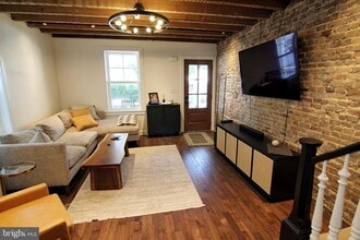 154 Wood St in Doylestown, PA - Building Photo - Building Photo