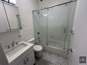 WEST 73 STREET, Unit 9E in New York, NY - Building Photo - Building Photo