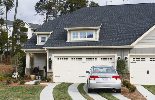 Emerald Green Townhomes in Mooresville, NC - Building Photo - Building Photo