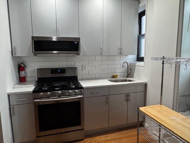 754 Brady Ave in Bronx, NY - Building Photo - Building Photo