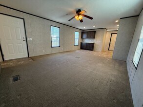 11975 Creekview Ave in Romeo, MI - Building Photo - Building Photo