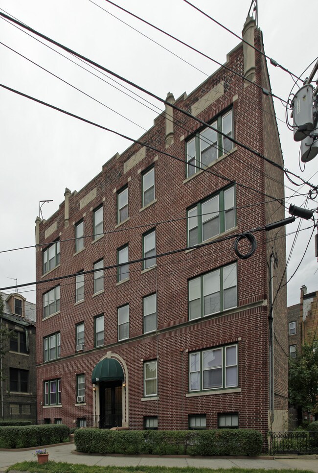 70 Summit Ave in Jersey City, NJ - Building Photo - Building Photo