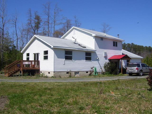 property at 15505 Breezy Point Ln