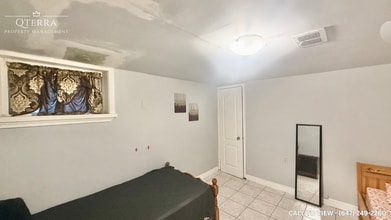 21 Byng Av in Toronto, ON - Building Photo - Building Photo