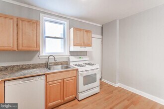 1606 Rodman St in Philadelphia, PA - Building Photo - Building Photo